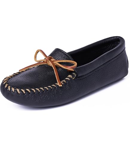 Amazon.com | Minnetonka Men's Sheepskin Moose Slipper, Black, 7 M